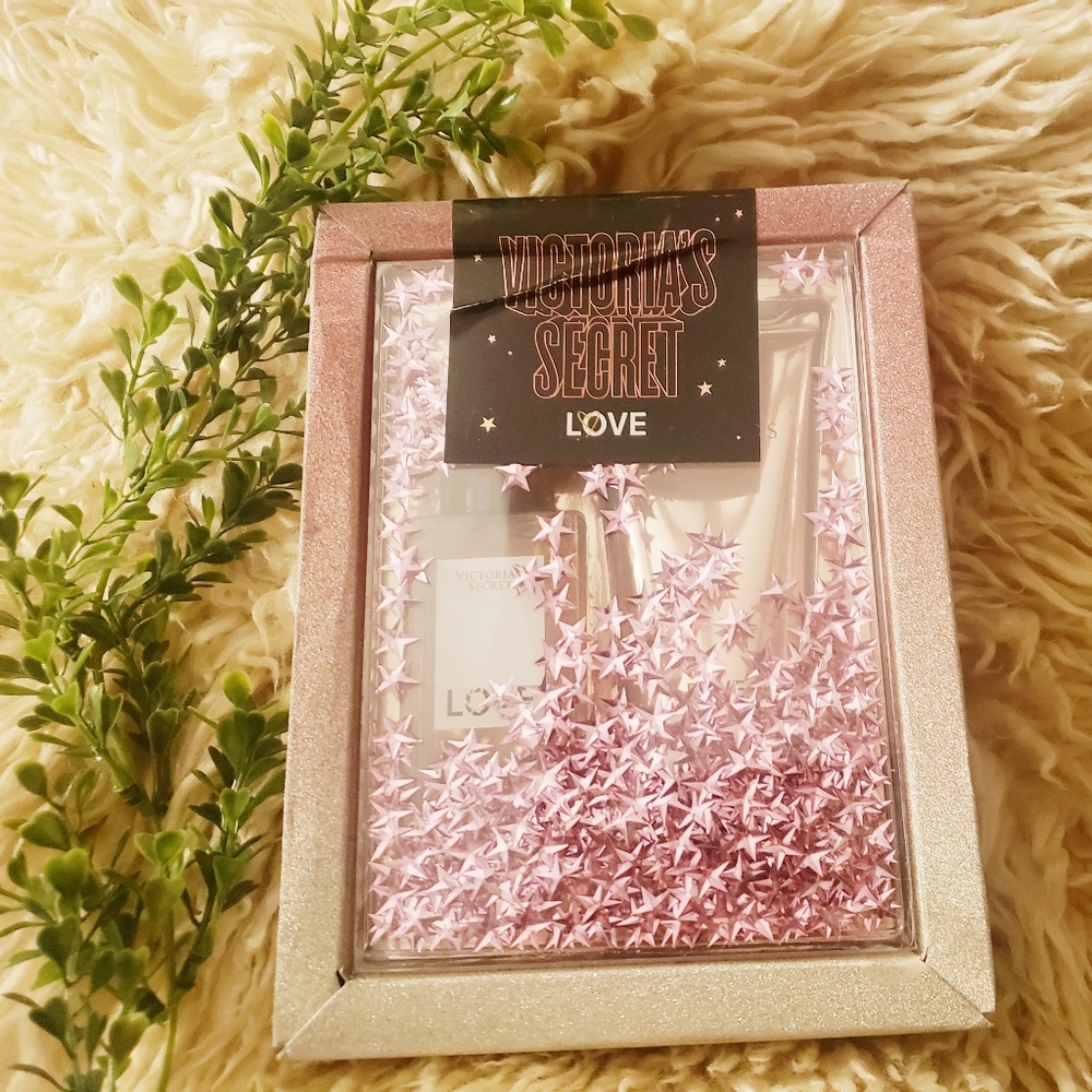 COPY - NIB Victoria Secret gift set